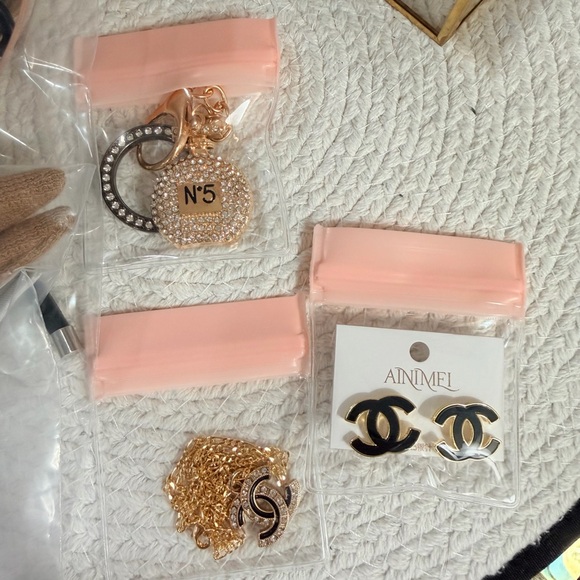 ✨BUNDLE✨ Precision Black/Black CC Bag (see full description below, Gift READY!) - Picture 15 of 16